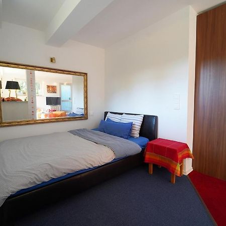Freundliche Ferienwohnung Bad Urach Εξωτερικό φωτογραφία