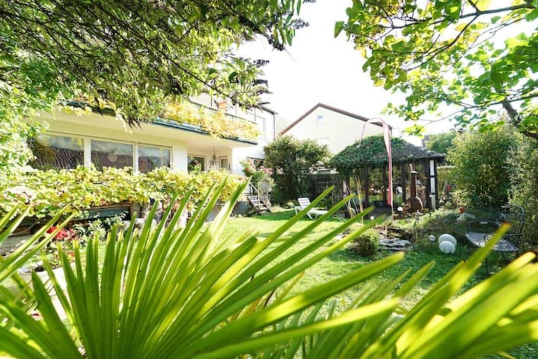 Freundliche Ferienwohnung Bad Urach Εξωτερικό φωτογραφία